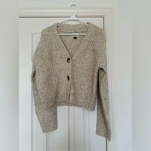 Universal Thread - Cozy Cream Cropped Knit Sweater